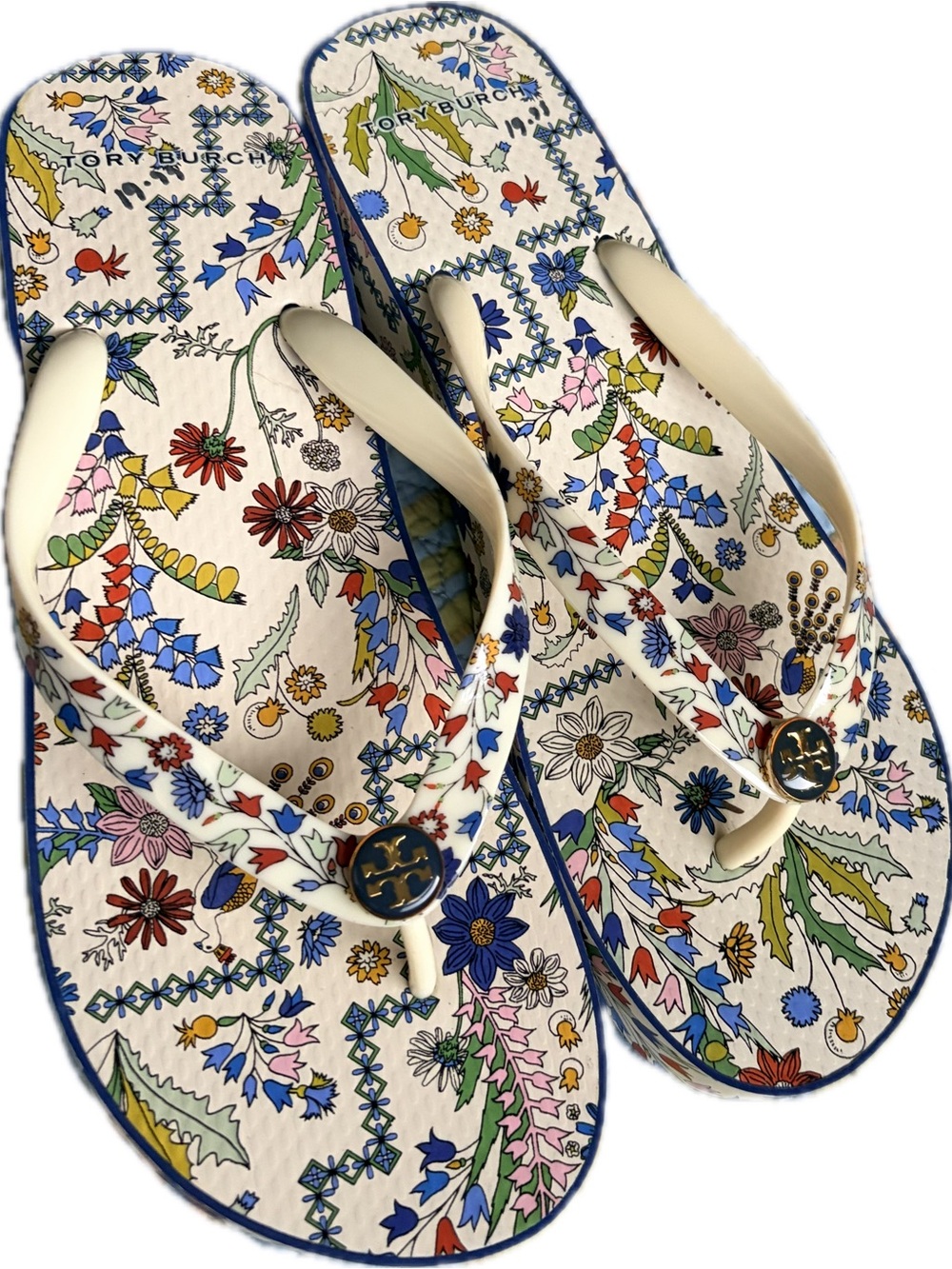 Tory Burch Cream Floral-Print Patent Flip Sandals - Picture 2 of 3